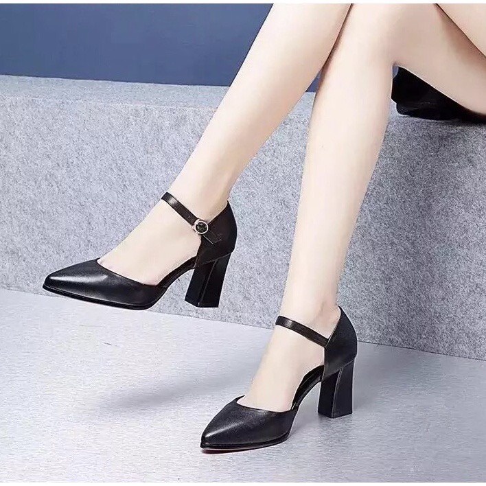 รองเท้าส้นสูงผู้หญิงพร้อม Solid Sole 7 ซม. รหัส DNC4 สําหรับสํานักงาน