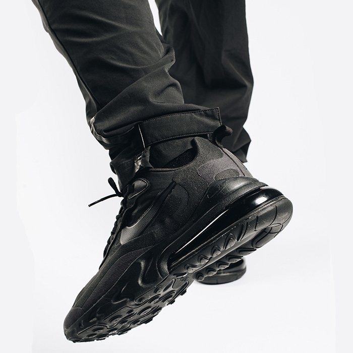 nike air max 270 react triple black