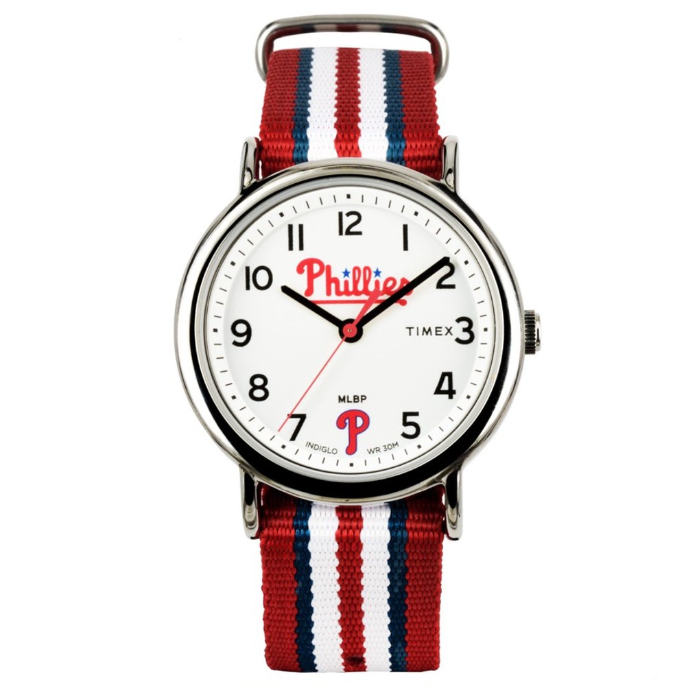 Timex TM-TW2T54800 Weekender MLB Tribute Collection นาฬิกาข้อมือผู้ชายและผู้หญิง ฿1,260 (ราคาเต็ม ฿3,600)
