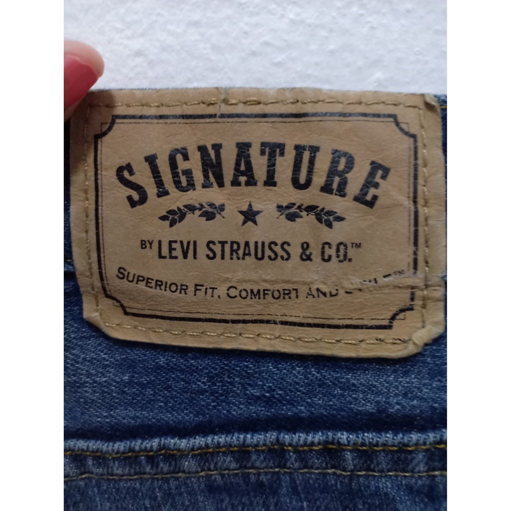 signature levi strauss