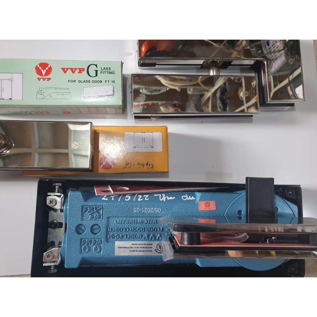 แคลมป์กระจก VVP ของแท้ FT10 / FT20 / FT40/ FT50 - ชุดแคลมป์กระจกสําหรับประตูกระจกไฮดรอลิก - บานพับยึ