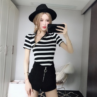 พร้อมส่ง🔥เสื้อยืดไหมพรม ดีเทลแต่งซิปปาด รูดได้จริง✨