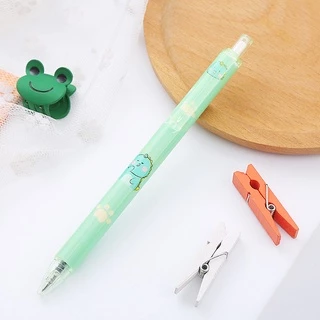 🌈ปากกากดเจลดำ🌈ลายการ์ตูนA⚫ไส้สีดำ0.5 สุ่มลาย✔️พร้อมส่ง ปากกากด ปากกาลายการ์ตูน ปากกาลูกลื่น