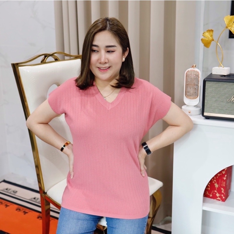 เสื้อคอวีแขนล้ำร่องใหญ่ผ้านิ่มทรงสวย (สาวไซส์ใหญ่) (เสื้อผ้าเกาหลี)