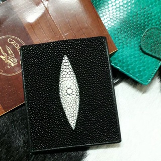 กระเป๋าหนังปลากระเบน stingray biflod wallet