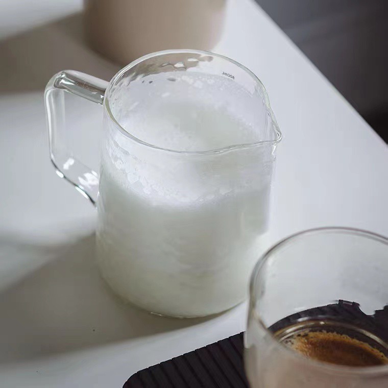 เหยือกแก้วตีฟองนม กาแฟ ถ้วยตวง ตวงน้ำ 500มล.