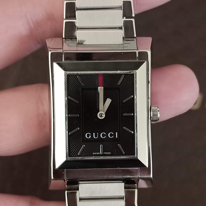 นาฬิกามือสองของแท้💯GUCCI