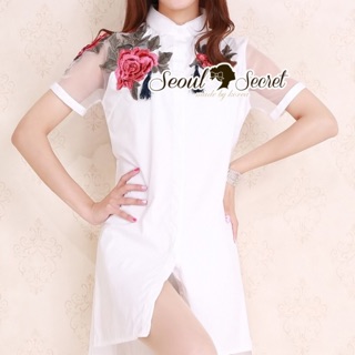 Seoul Secret Says... Rosy Rose Embroider Dress Shirt  Material : เนื้อผ้าคอตตอน ใส่ง่ายๆ เก๋ๆ ด้วยท