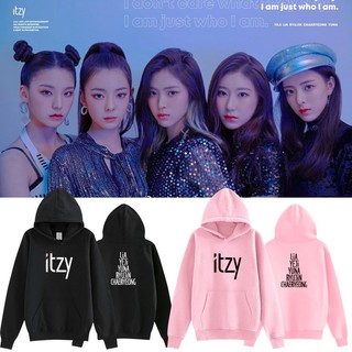 Pre เสื้อฮู้ด แบบ itzy Fanmade