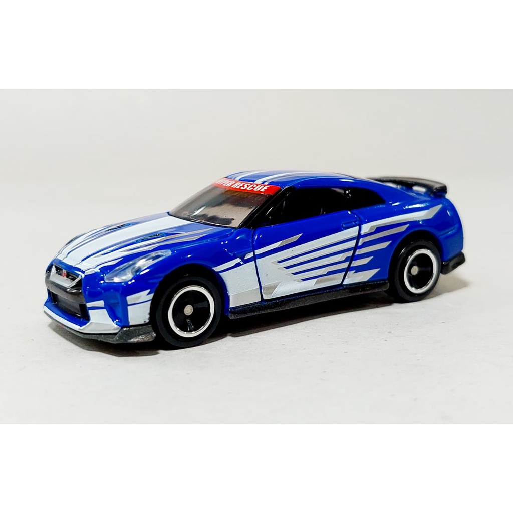 Unbox Tomica Nissan Skyline GT-R R35 Scale 1/62 ความยาวรถ 7.5 x กว้าง 3.0 x สูง 2.5 ซม ไม่มีกล่อง