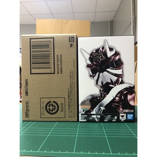 S.H.Figuarts kamen rider hibiki kurenai