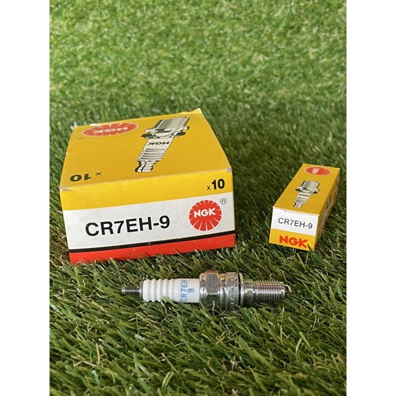 หัวเทียน CR7EH-9 NGK ของแท้ (สำหรับตรงรุ่น CLICK) 🔥พร้อมส่ง🔥