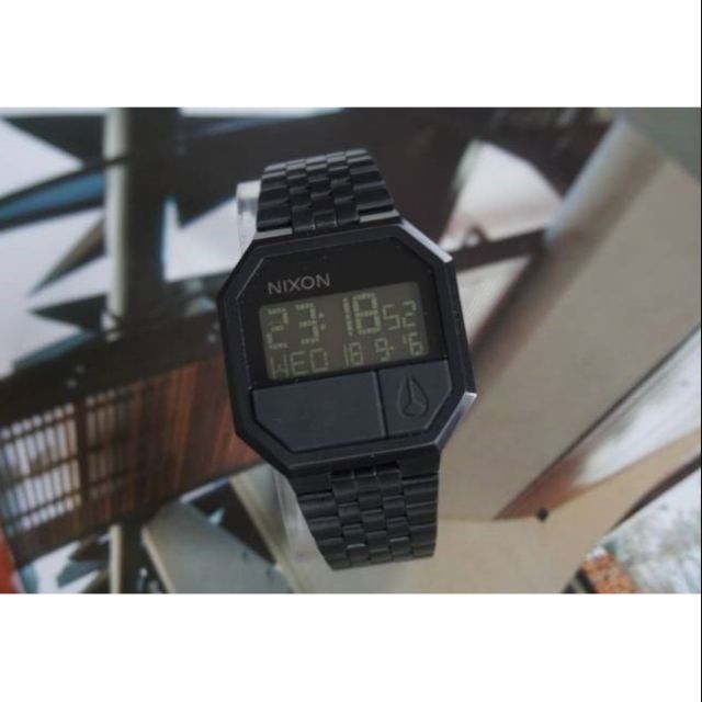 NIXON The Re-Run Watch