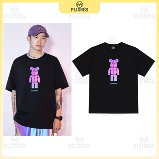 PLUMÉS[Colorful Prints]x Bearbrick Design Unisex Men Women 100%Cotton ยอดฮิตเสื้อทีเชิร์ตเสื้อยืดคอกลมแฟชั่น TShirt