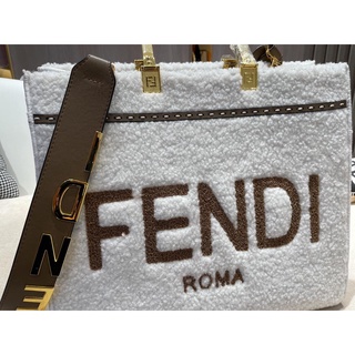 ⚠ Size. Fendi Tottenham Lambs Wool � � Special Gentle Lovely This Qiu Dong From Fingertips To Warm