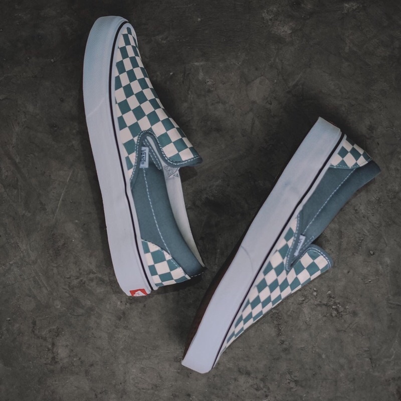 รองเท้าแตะ ลายตารางหมากรุก Vans