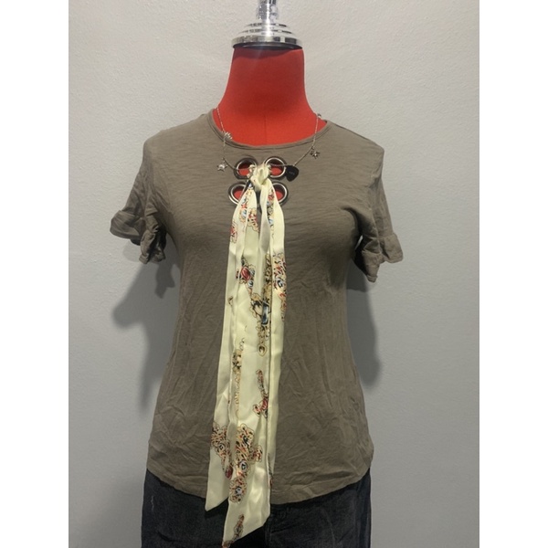 เสื้อสตรีlynaroundแท้