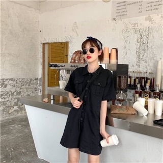 🍩 Lincoin black jumpsuit ชุดจั๊มสูทกางเกงขาสั้น สีดำ เนื้อผ้าลินินผสมคอตตอน 🌈