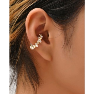 Kally ear cuff (1 pc) ตุ้มหูคล้องสุดเก๋ แต่งมุก มี2สี สีเงินและสีทอง ดูชิคมากค่ะ