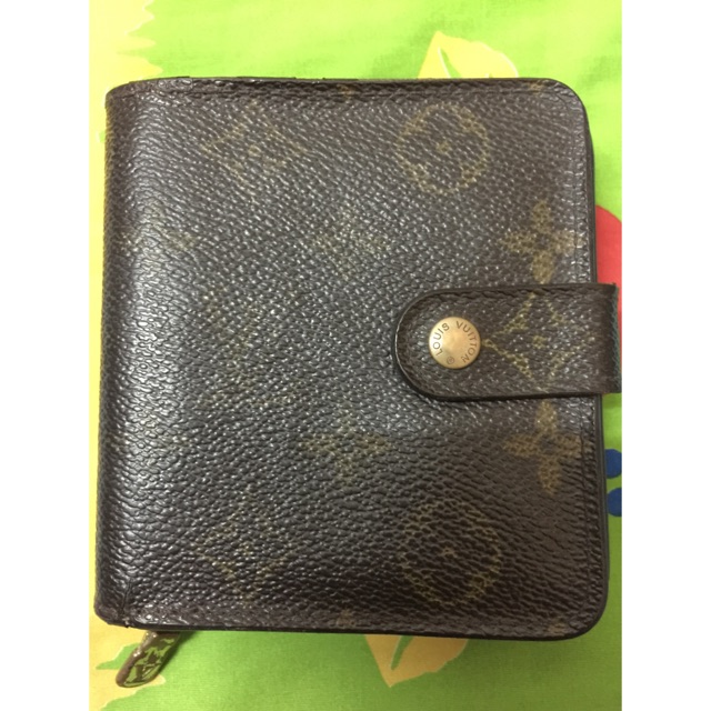 Lv wallet used แท้แน่นอน