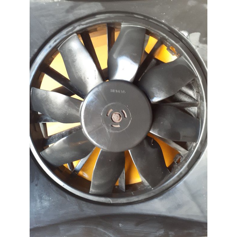 พัดลมไฟฟ้าหม้อน้ำ Radiator electric fan BMW E36 4สูบ Germany สภาพสมบูรณ์ นิ่ง เงียบทั้งรอบต่ำ สูง แข