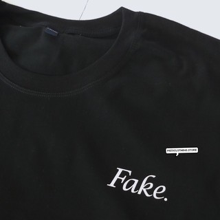 "Fake" เสื้อยืดสกรีน สวมใส่สบาย