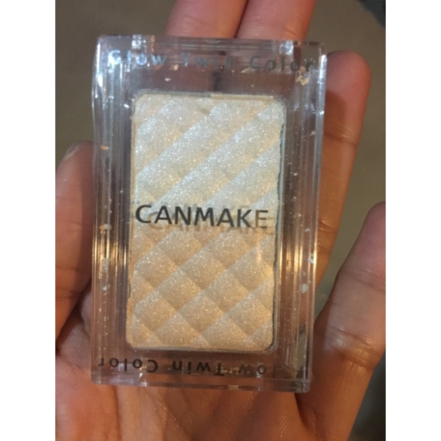 Canmake eye shadow/highlight