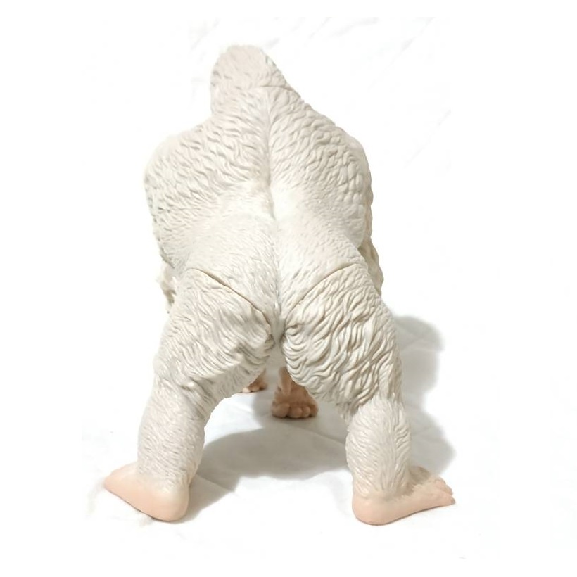 โมเดล ฟิกเกอร์ คิงคองเผือก งานซอฟไวนิล เวอร์ชั่นภาพยนต์ ปี2018 (Rampage แรมเพจ ใหญ่ชนยักษ์) Model Figure White King Kong - รูปที่ 2