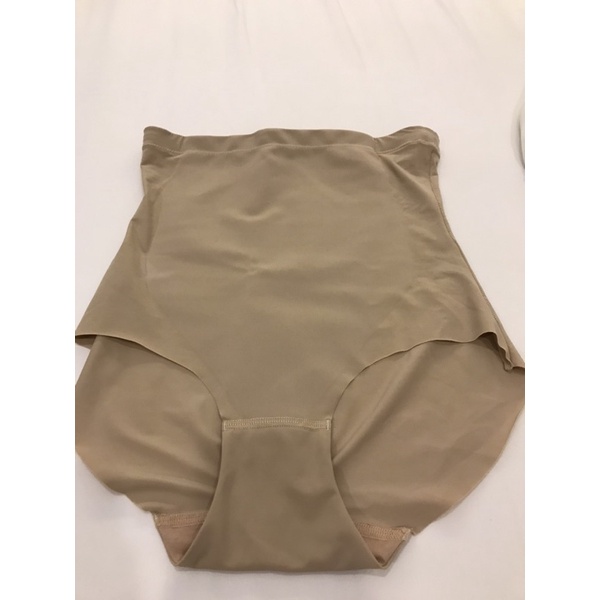 กางเกงกระชัดสัดส่วน Up&Under