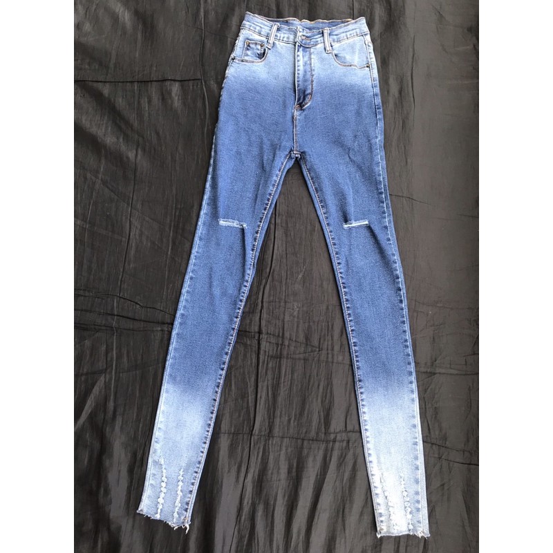 กางเกงยีนส์ขายาว👖แบนด์ Pazada มือสอง✌🏻