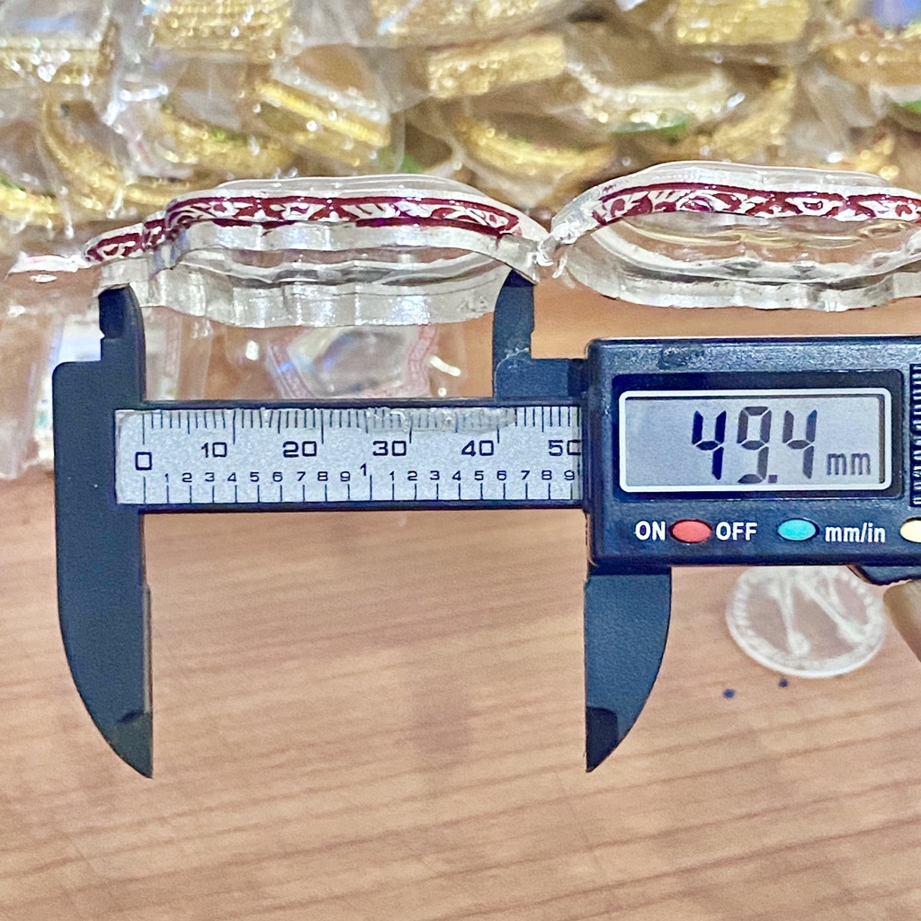 กรอบพระ เหรียญเสมาใหญ่ หลวงพ่อพัฒน์ กรอบภายในขนาด3.5*5.0cm ตลับเงิน (เงินผสม) ไม่ใช่งานชุบ เป็นงานผสมเนื้อ เกรดดำล้างได้