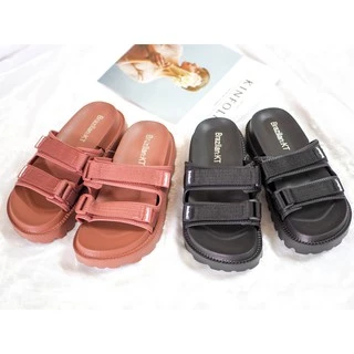 (พร้อมส่งจากไทย) แตะสวม​ Brazilan:KT ปรับสายได้ พื้นสูง นุ่ม //ไซส์ปกติ