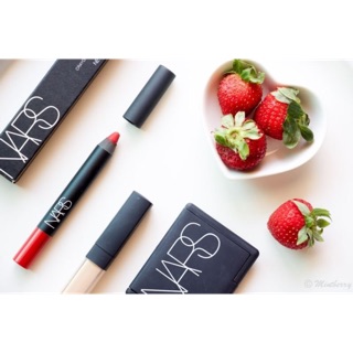 NARS VELVET MATTE LIP PENCIL 2.4g #mysterious red ขนาดจริง