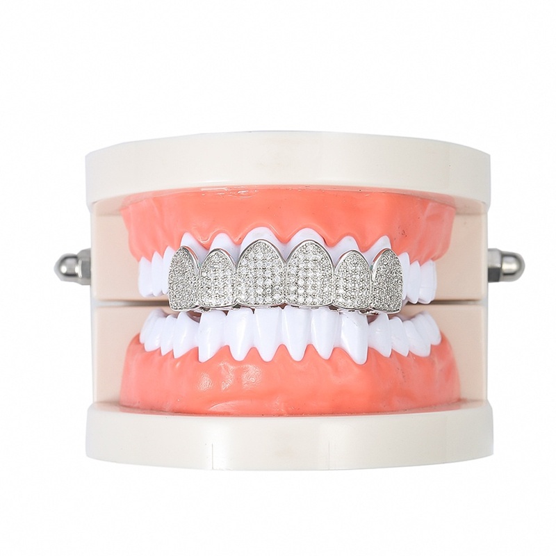 ฮิปฮอปฟันเครื่องประดับจัดฟันฟันGrillzชุดซิลเวอร์โกลด์เพชรเพทายเครื่องประดับพังก์คอสเพลย์ปาร์ตี้ของขวัญ