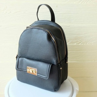 กระเป๋า ZARA BACKPACK WITH ZIP outlet