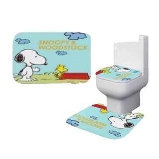 พรมพร้อมที่ครอบฝาชักโครก Snoopy​ ชุด 3 ชิ้น งานเนื้อผ้านิ่มลายน่ารักมีกันลื่นให้ด้วย ซักทำความสะอาดได้ ชุดละ 349 บาท