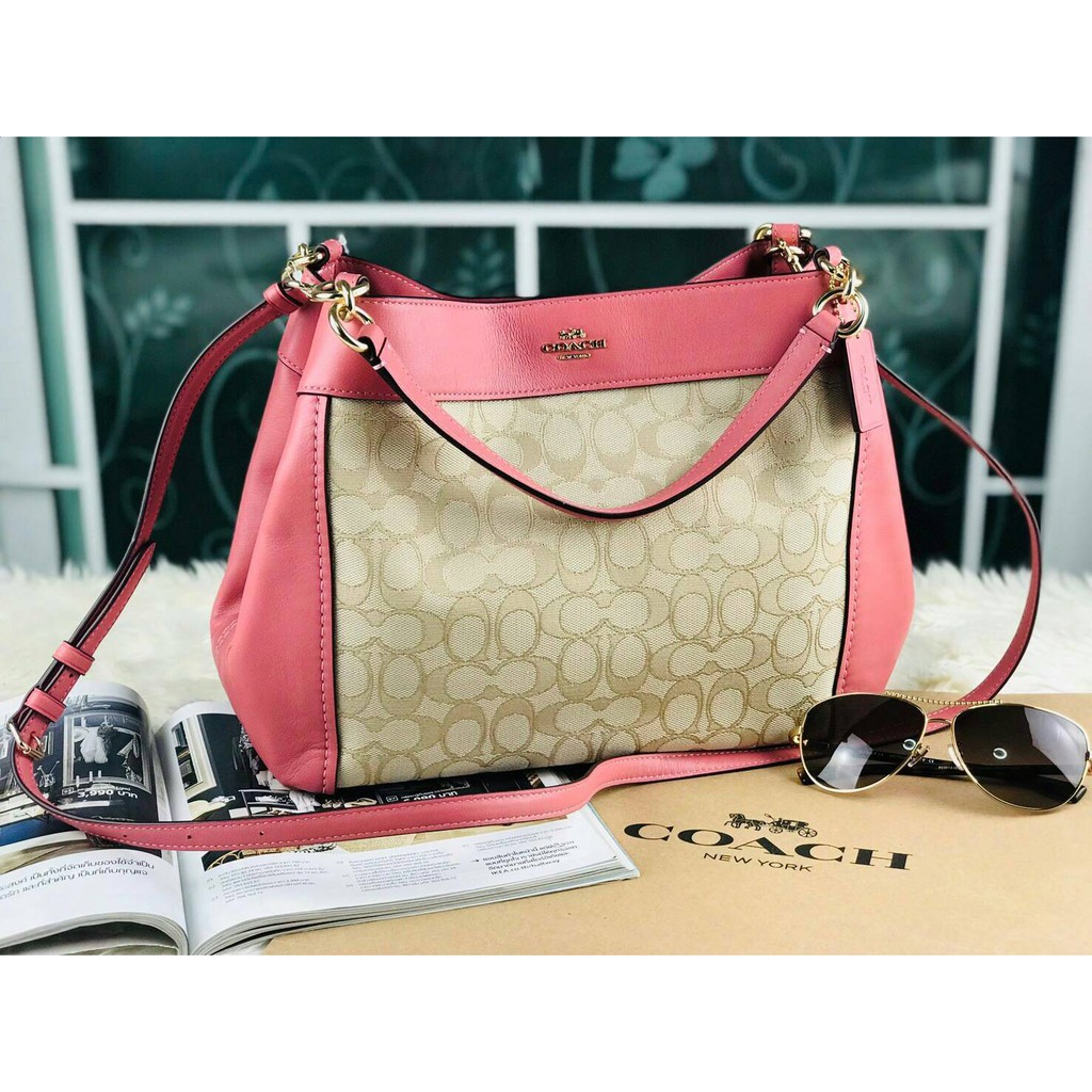 Coach แท้ ✔️ พร้อมส่ง กระเป๋าสะพายไหล่ พร้อมสายสะพายยาว | Coach Small Lexy Shoulder Bag in Signature Jacquard