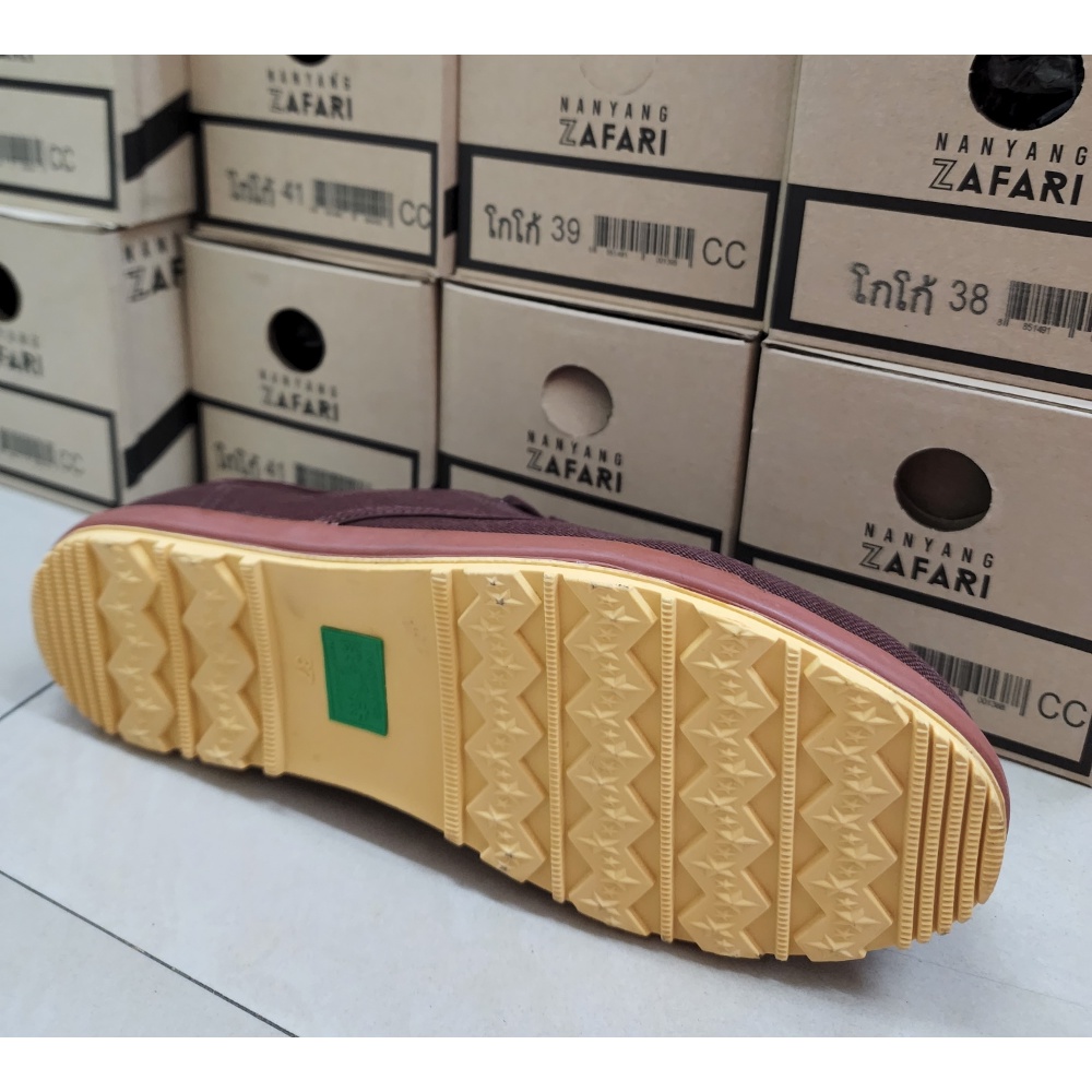 Size37-43 นันยางลูกเสือครู ZAFARI สีน้ำตาล