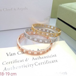 กำไล Van Cleef งานเกาหลีอย่างดี เคลือบหนา งานสวยมาก