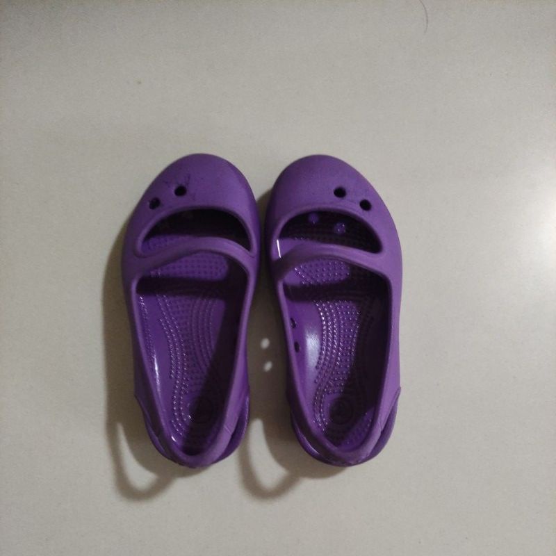 รองเท้าแตะเด็ก Crocs