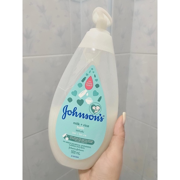 Johnson จอห์นสัน สบู่อาบน้ำ มิลค์+โอ๊ต บาธ 500 มล. Johnson's Milk + Oats Bath