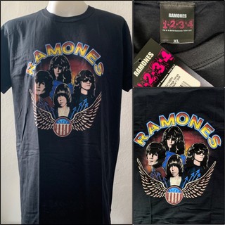 Ramones : Vintage Wings Photo