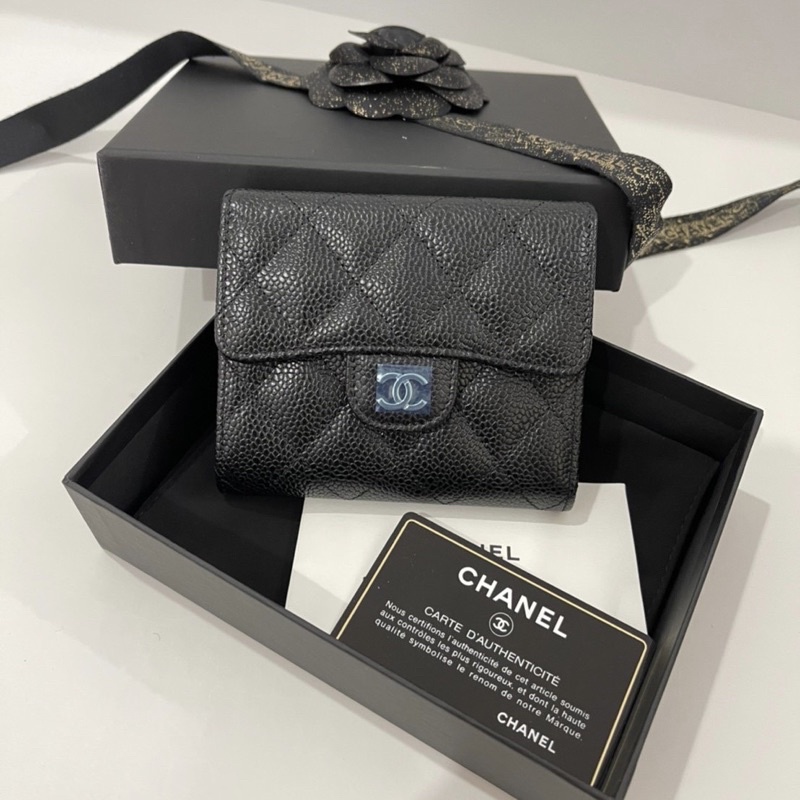 NEW Chanel Tri-Fold Wallet Holo 31 Full Set