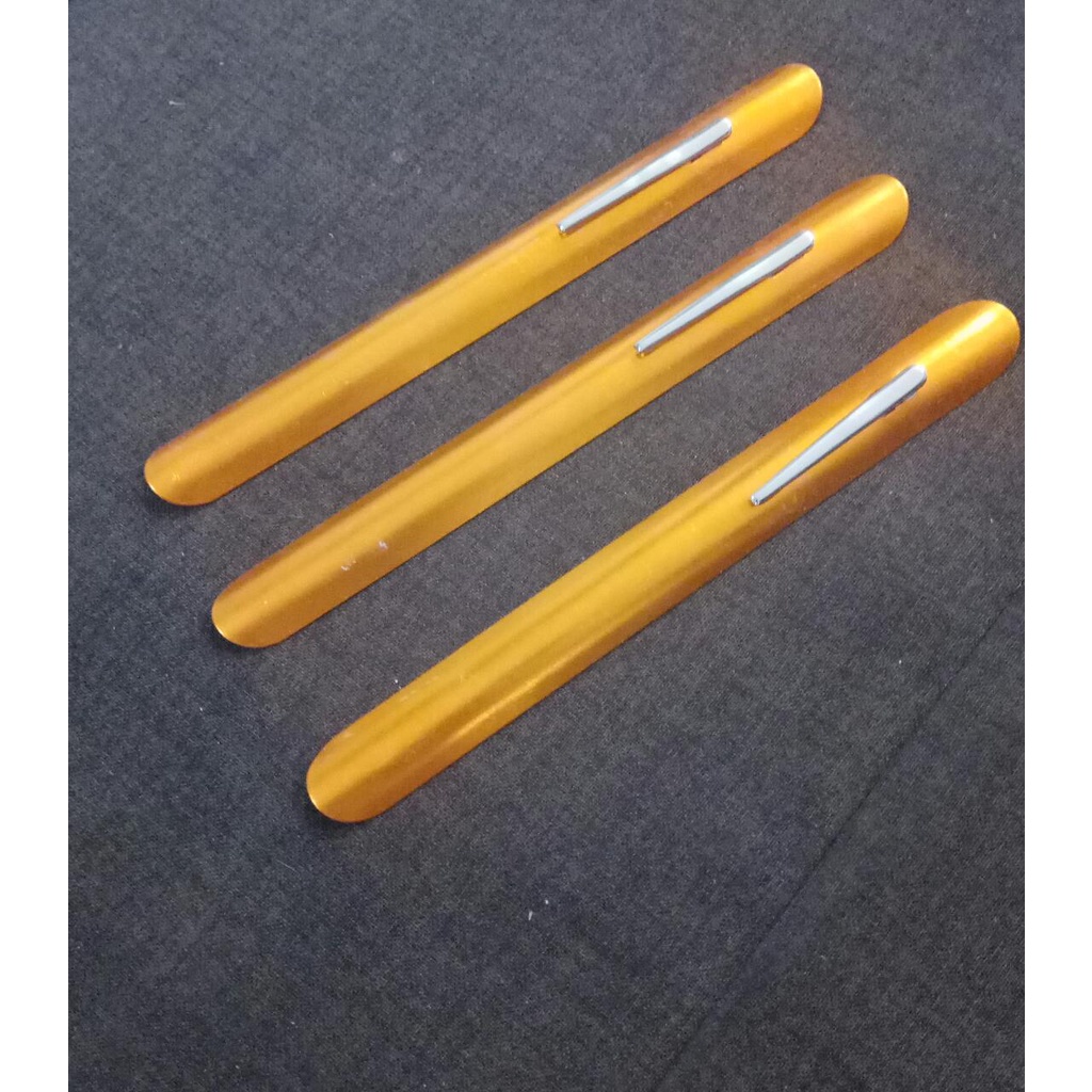 ALUMINIUM TABLE CRUMBLER L15XW1.2CM, GOLD / TABLE CLEANER