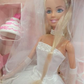 2005 Barbie Forever Beautiful Bride Barbie Doll  **กล่องไม่สวย**