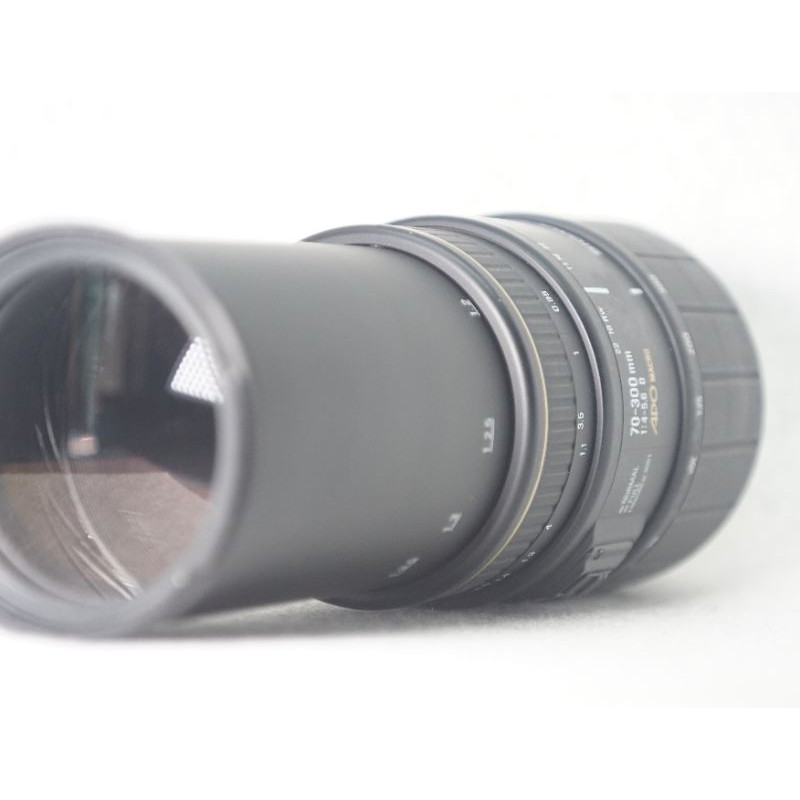 เลนส์ Sigma Apo 70-300mm f4-5.6D Macroเมาท์ Nikon