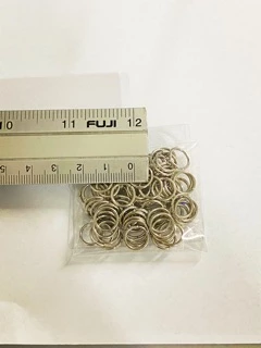 ห่วง เล็ก เบอร์ 10 ขนาด 1 ซม. เงินชุบ 100 วงต่อ 1 ห่อ แข็งแรง