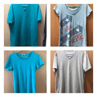 uniqlo v neck T-shirt sizeL,M