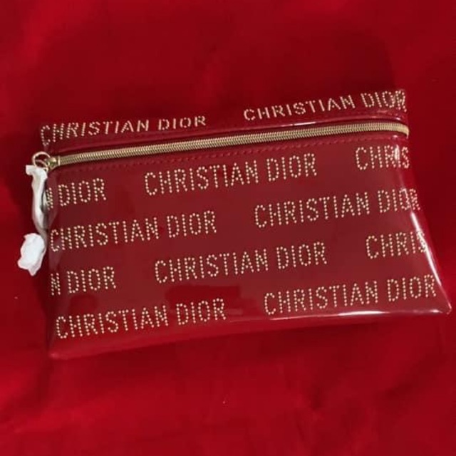 New in pack กระเป๋าใส่เครื่องสำอางค์ Dior แท้100%