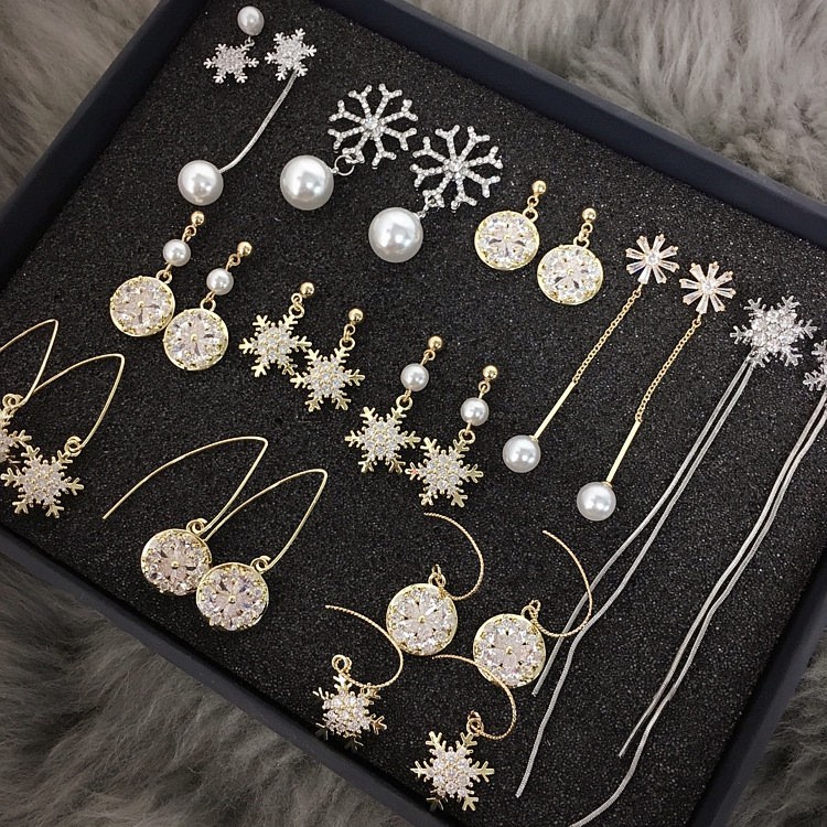 Korea Vintage Luxury Full Rhinestone Snowflake Tassel Earrings For